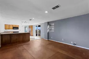 3209 Oak Hill Dr, Granbury, TX 76048 - Photo 5