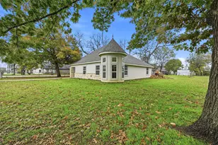 201 W Enon Ave, Everman, TX 76140 - Photo 7