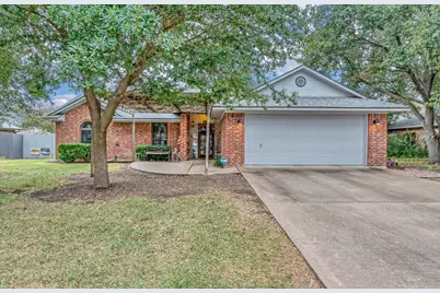 2121 Rey Drive, Waco, TX 76712 - Photo 1