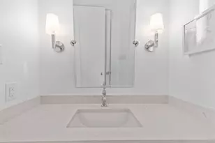 9847 Mixon Dr, Dallas, TX 75220 - Photo 27