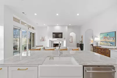 9847 Mixon Drive, Dallas, TX 75220 - Photo 9