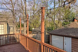 7010 Vivian Ave, Dallas, TX 75223 - Photo 19