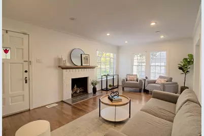 7010 Vivian Avenue, Dallas, TX 75223 - Photo 7