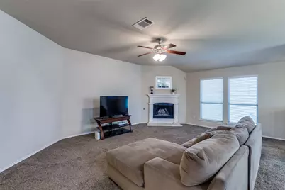 700 Lark Drive, Aubrey, TX 76227 - Photo 5