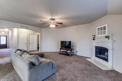 700 Lark Drive, Aubrey, TX 76227 - Photo 7