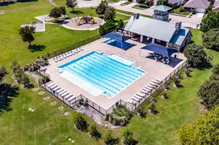 700 Lark Dr, Aubrey, TX 76227 - Photo 25