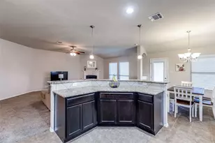 700 Lark Dr, Aubrey, TX 76227 - Photo 9