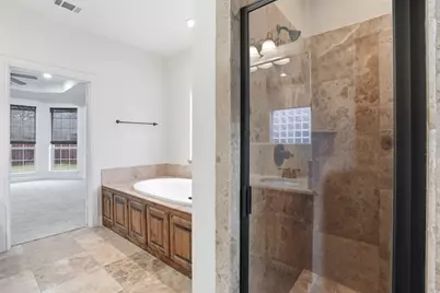 1104 Lynnwood Drive, Cleburne, TX 76033 - Photo 21