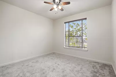 1104 Lynnwood Drive, Cleburne, TX 76033 - Photo 23