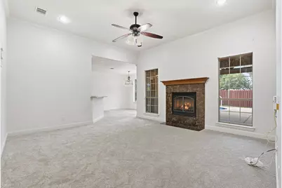 1104 Lynnwood Drive, Cleburne, TX 76033 - Photo 11