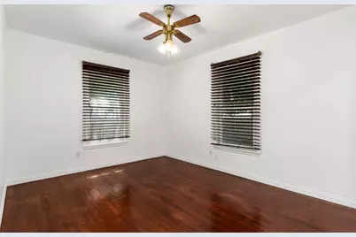 1201 W Felix Street, Fort Worth, TX 76115 - Photo 11