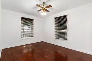 1201 W Felix St, Fort Worth, TX 76115 - Photo 11