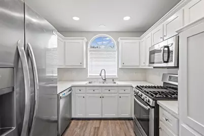 305 Virginia Avenue, Waxahachie, TX 75165 - Photo 9