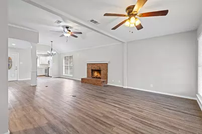 305 Virginia Avenue, Waxahachie, TX 75165 - Photo 5