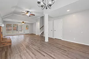 305 Virginia Ave, Waxahachie, TX 75165 - Photo 7