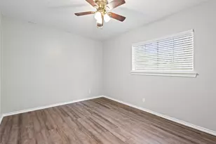 305 Virginia Ave, Waxahachie, TX 75165 - Photo 19