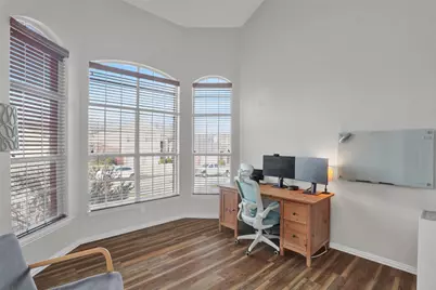 516 Crystal Falls Drive, McKinney, TX 75071 - Photo 7