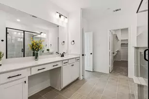 736 4th St, Argyle, TX 76226 - Photo 9