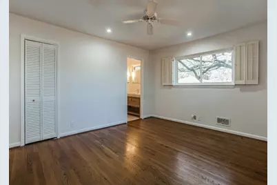 6327 Town Hill Lane, Dallas, TX 75214 - Photo 15