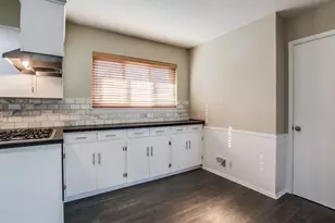 6327 Town Hill Ln, Dallas, TX 75214 - Photo 13