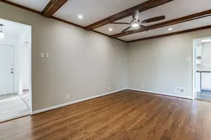 6327 Town Hill Ln, Dallas, TX 75214 - Photo 7