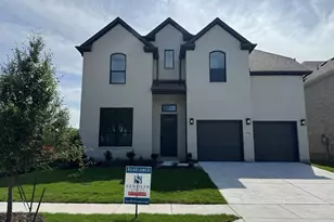 5716 Glynda Dr, North Richland Hills, TX 76180 - Photo 1