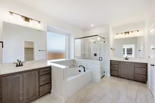 156 Rosewood Dr, Glenn Heights, TX 75154 - Photo 23