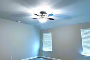 211 Tristan St, Mansfield, TX 76063 - Photo 13