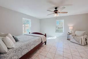 812 W 11th Ave, Corsicana, TX 75110 - Photo 11