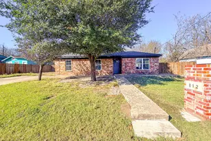 812 W 11th Ave, Corsicana, TX 75110 - Photo 19