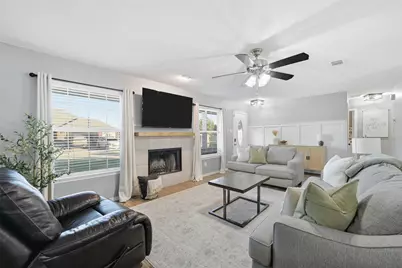 1021 Scenic Drive, Justin, TX 76247 - Photo 7