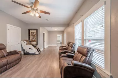 1301 Grand Avenue, Fort Worth, TX 76164 - Photo 7