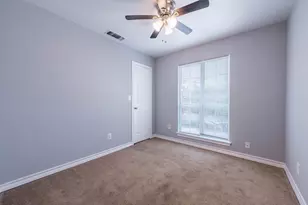 1301 Grand Ave, Fort Worth, TX 76164 - Photo 33