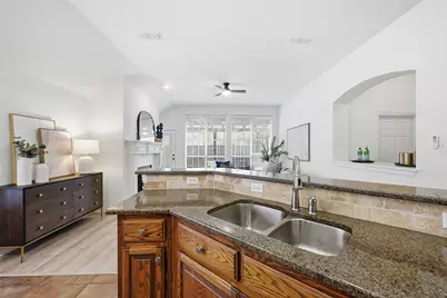 15921 Twin Cove Drive, Frisco, TX 75035 - Photo 19