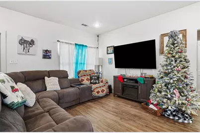 2225 J E Woody Road, Springtown, TX 76082 - Photo 9