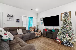 2225 J E Woody Rd, Springtown, TX 76082 - Photo 9