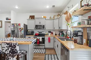 2225 J E Woody Rd, Springtown, TX 76082 - Photo 15