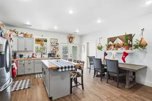 2225 J E Woody Rd, Springtown, TX 76082 - Photo 11