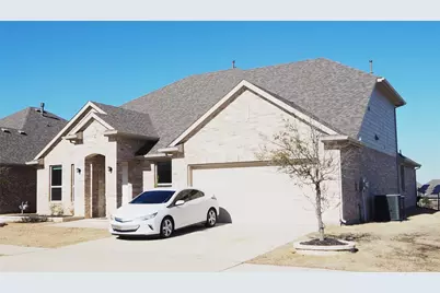 4317 Swallow Drive, Fort Worth, TX 76262 - Photo 3