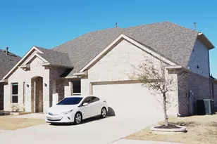 4317 Swallow Dr, Fort Worth, TX 76262 - Photo 3