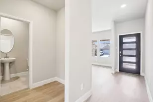 2211 Gustavus Dr, Sherman, TX 75092 - Photo 17