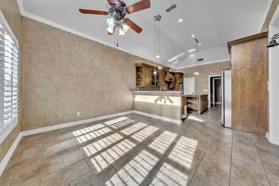 6625 Meadows West Drive S, Fort Worth, TX 76132 - Photo 11