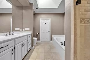 6625 Meadows W Dr S, Fort Worth, TX 76132 - Photo 25