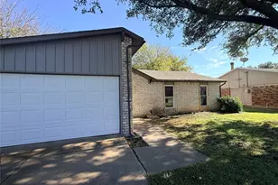 6520 Yarmouth Ave, North Richland Hills, TX 76182 - Photo 3