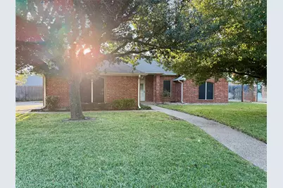 921 Cloud Croft, Hewitt, TX 76643 - Photo 1