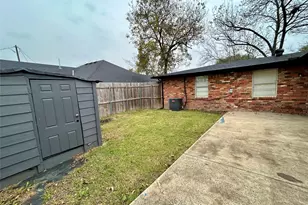 1300 Develon Dr, Mesquite, TX 75149 - Photo 17