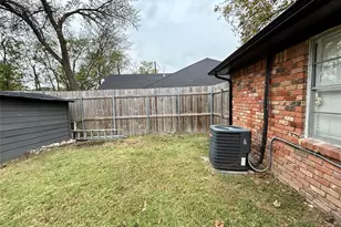 1300 Develon Dr, Mesquite, TX 75149 - Photo 9