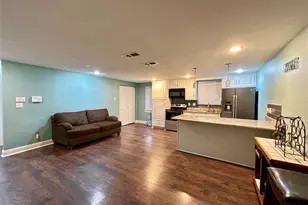 1300 Develon Dr, Mesquite, TX 75149 - Photo 5