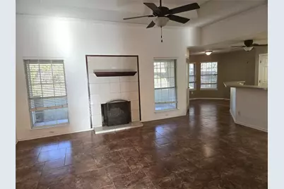 604 Valleyridge Court, Decatur, TX 76234 - Photo 5