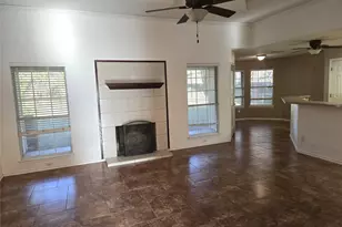 604 Valleyridge Ct, Decatur, TX 76234 - Photo 5